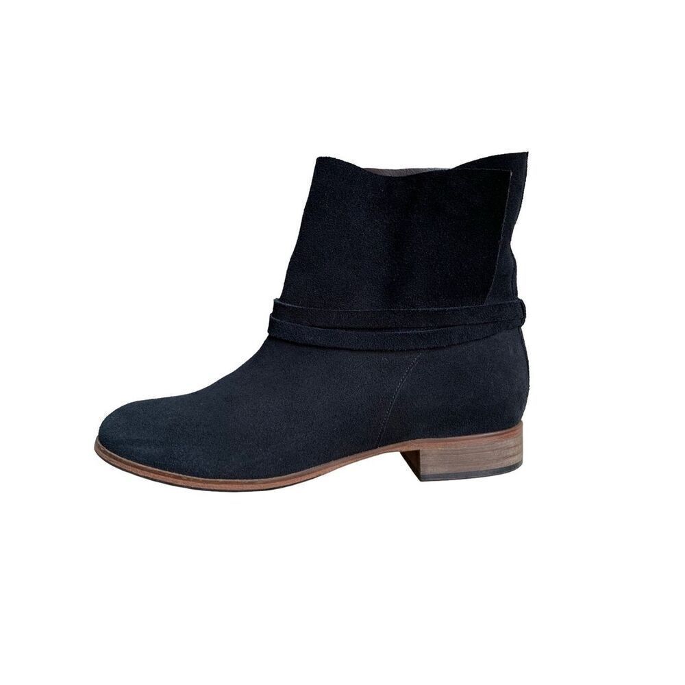 Coclico Taini Nubuck Ankle Bootie Black Size 8‎